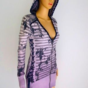 URBAN OUTFITTERS Long Length Lace Hooded Sweater